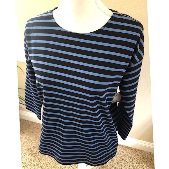 Everlane Blue Striped Top - Picture 4 of 7